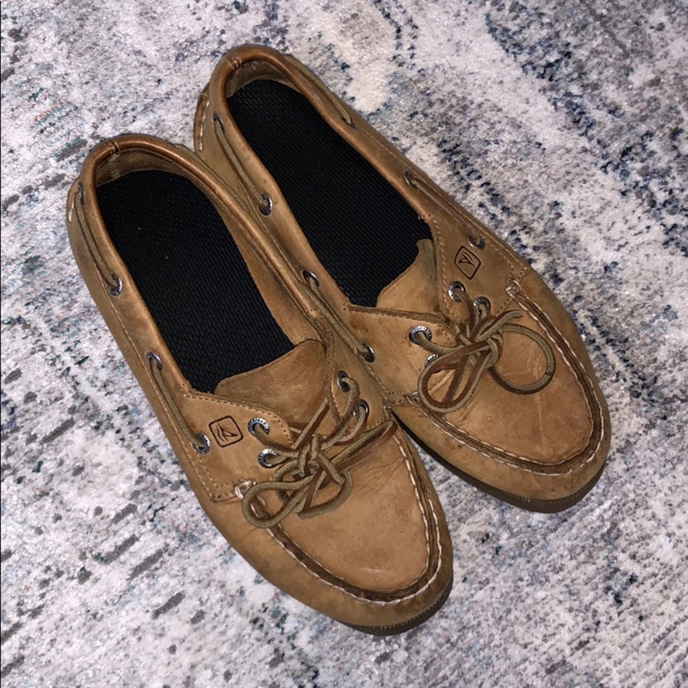Sperry Topsiders